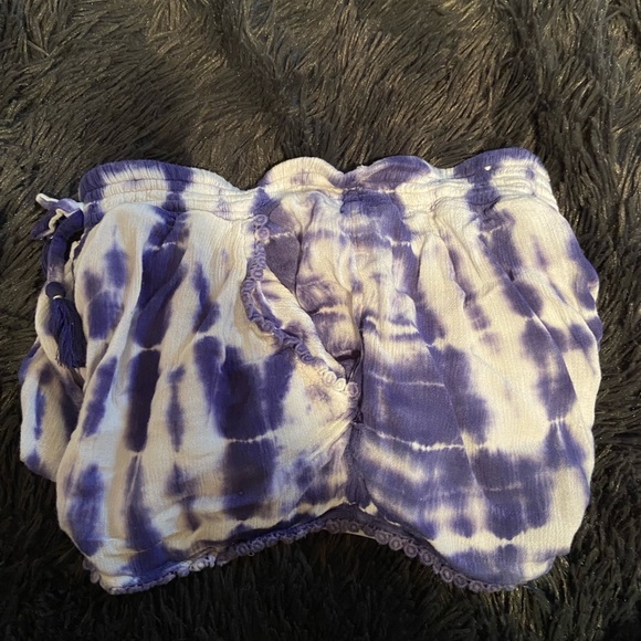 shorts - Picture 3 of 4